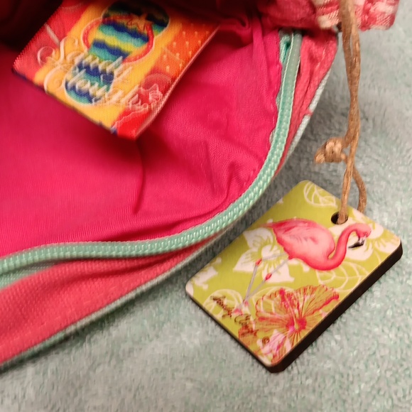 Flamingo crossbody purse cloth w/ sequins on one side - Picture 3 of 4